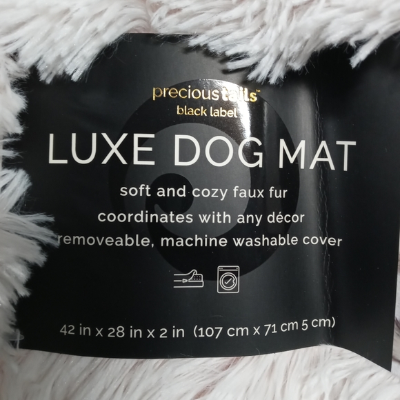 Precious Tails Black Level de Luxe Dog Mat - Picture 8 of 12
